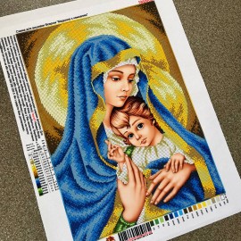 Богородиця з немовлям кольорова
